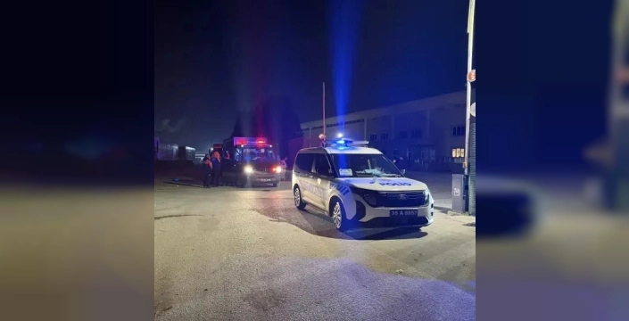 İzmir'de tırdan sızan kimyasal madde 5 işçiyi hastanelik etti