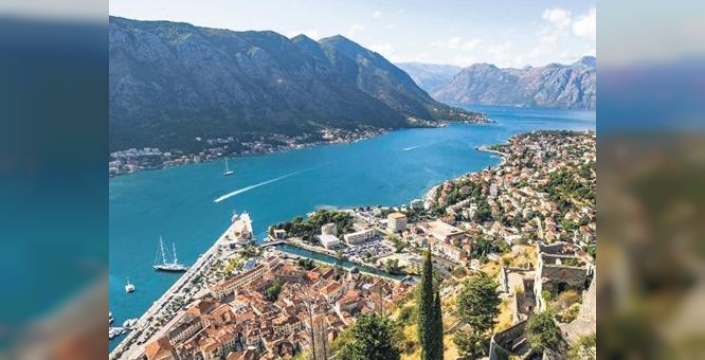 Karadağ'dan Türk vatandaşlarına vize kolaylığı: Vize kaldırıldı, ancak vizesiz kalış süresi kısaldı