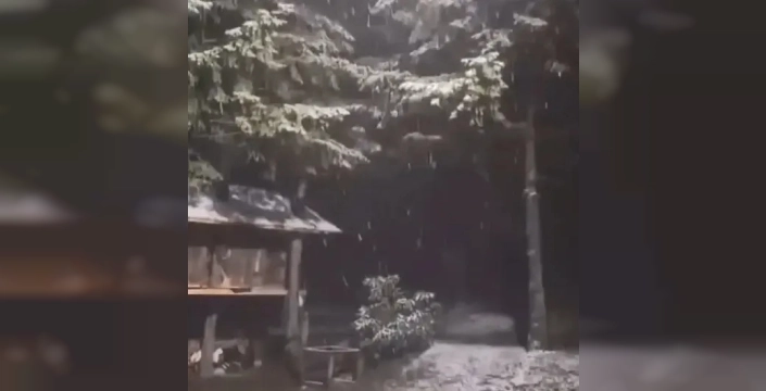 Kartepe Beyaza Büründü: Mevsimin İlk Karı Göz Kamaştırdı!