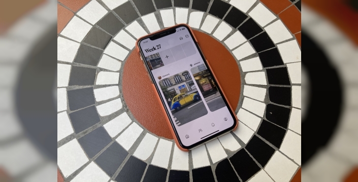 Retro uygulaması, eski fotoğraflarınızla zamanda yolculuk yapmanızı sağlayan 'Rewind' özelliğini tanıttı