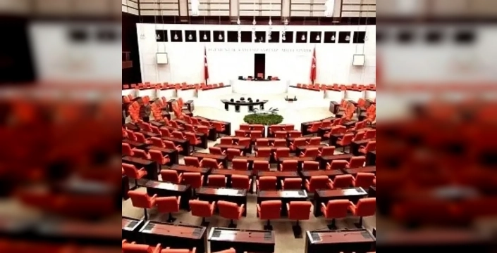 TBMM yarın Libya tezkeresi ve 11. Yargı Paketi ile sıcak gündeme odaklanıyor