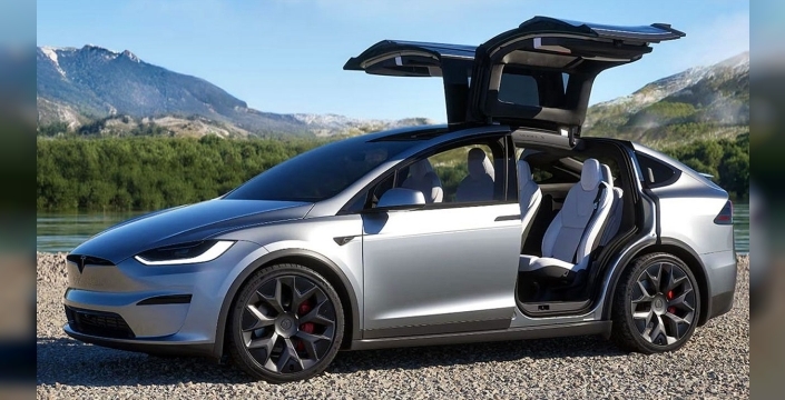 Tesla, California'da satış yasağı tehdidiyle karşı karşıya