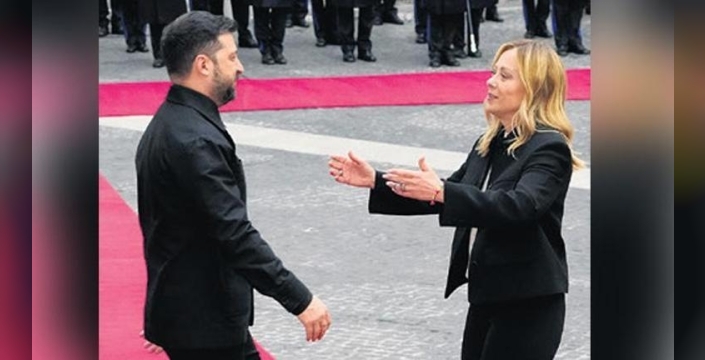 Trump'tan Kiev'e baskı: Savaşı kaybediyorsunuz, barış planını kabul edin