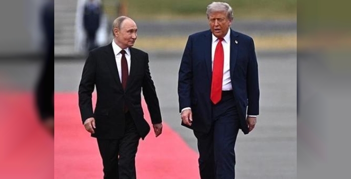 Trump, Zelenskiy görüşmesi öncesinde Putin ile 'verimli' telefon trafiğinde!