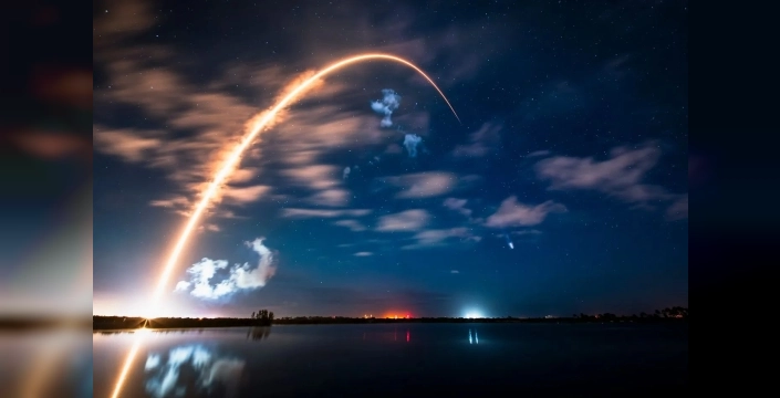 Uzayda Kaza: SpaceX Starlink Uydusu Kontrolden Çıktı, Enkaz Oluşturdu!