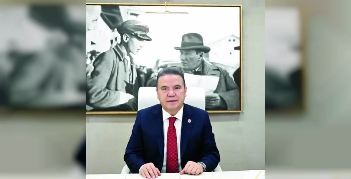 112'ye gelen ihbar, Antalya belediyesindeki rüşvet ağını ortaya çıkardı: Başkan ve oğlu da şüpheli!