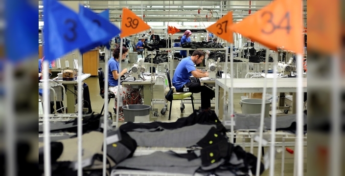 Asgari ücret umutları tüketti: İşçiler 2025'te de hayatta kalma savaşı veriyor