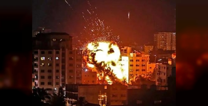 Ateşkese rağmen Gazze'de şiddetli çatışmalar: İsrail, esir naaşı için mezarlıkta operasyon düzenliyor