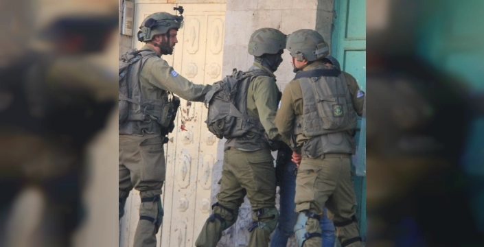 Batı Şeria'da İsrail askerlerinin ateşiyle 1'i çocuk 2 Filistinli yaralandı, çok sayıda gözaltı