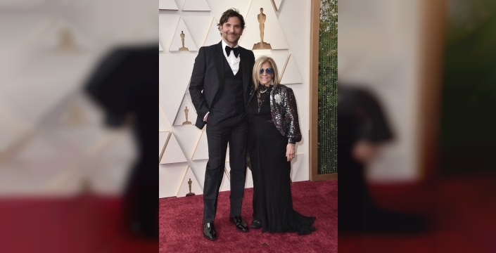 Bradley Cooper'dan Demet Özdemir ve Can Yaman'a övgü: