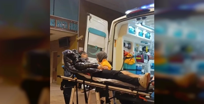 Bursa'da bıçaklı kavga: Bir genç yaralandı