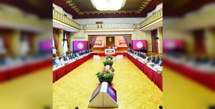 CHP'den İmamoğlu'nu kurtarma hamlesi: Komisyona flaş öneri!