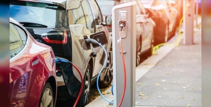 Elektrikli araç sahipleri dikkat: Hızlı şarj batarya ömrünü tehdit ediyor
