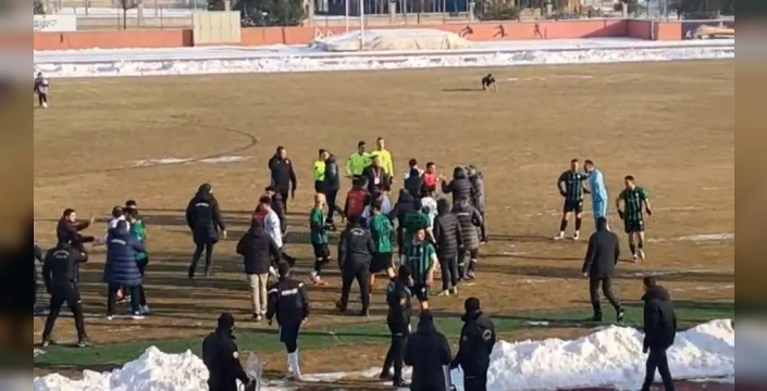 Erzincan'da maç sonrası tekme ve yumruklu kavga yaşandı