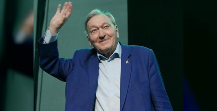 Gizemli 'Tanrıların Arabaları'nın yazarı Erich von Däniken 90 yaşında aramızdan ayrıldı