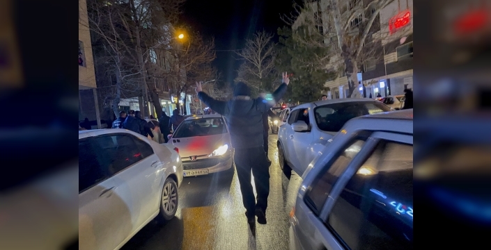 İran'da ekonomik kriz protestoları sırasında internet çöktü