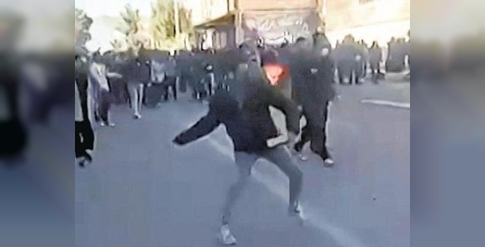 İran'da protestolar büyüyor: Can kaybı artıyor, ABD'den müdahale tehdidi var