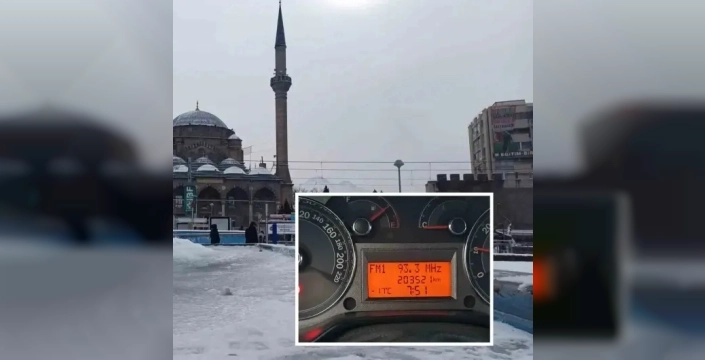 Kayseri’de Buz Kesti: Termometreler -23 Dereceyi Gördü, Süs Havuzları Dondu!