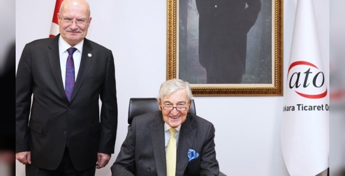Koç Ailesi ATO'da: Ankara Ticaret Odası'ndan Rahmi Koç ve Semahat Arsel'e Ziyaret