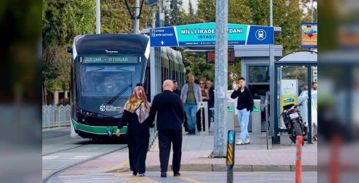 Kocaeli'de Akçaray, 2025'te 19 milyon yolcuyla rekor kırdı