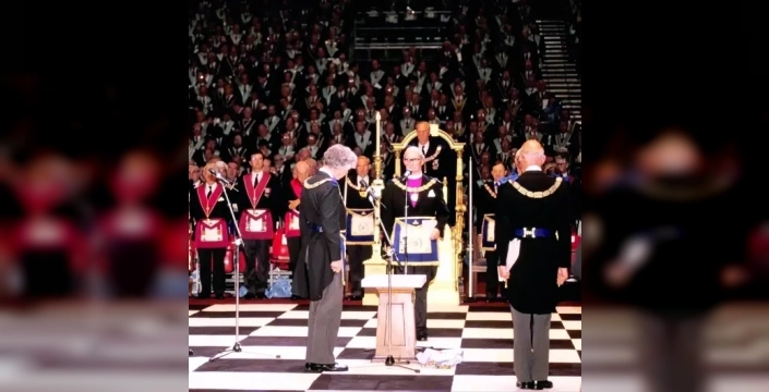 Masonluk İngiltere'de her zaman göz önünde oldu