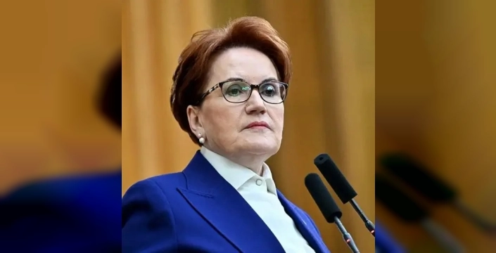 Meral Akşener, Cenk Küpeli'nin ziyaretinde dikkat çekti