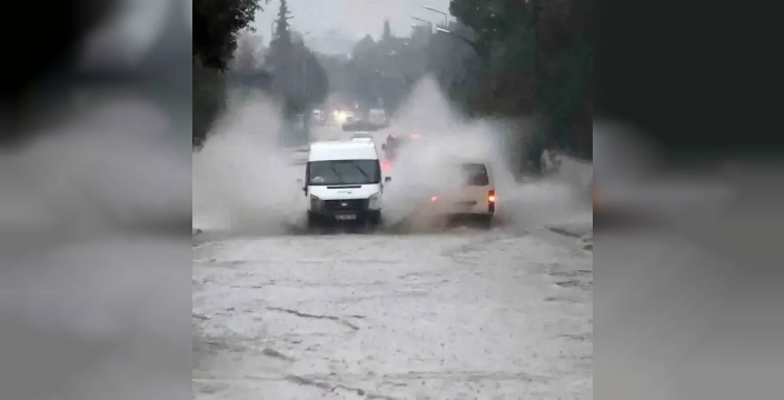 Meteoroloji Muğla için alarm verdi: Yarın akşam şiddetli sağanak ve fırtına geliyor