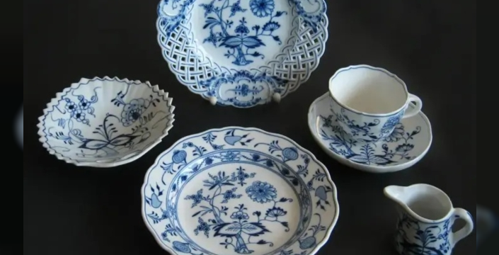 Mutfakta unutulan porselen servet değerinde çıktı: Mavi Soğan Deseni şaşırttı