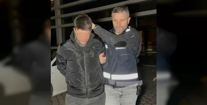 Samsun'da kafe müdürü, tartışma sonucunda 4 kişiyi yaraladı ve tutuklandı