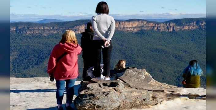 Sosyal medyanın gözdesi Mavi Dağlar'daki o uçurum 3 ay boyunca kapalı!