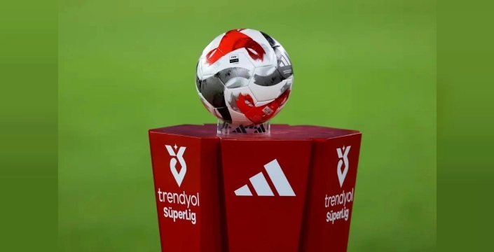 Süper Lig Fikstürü Şaşırtıyor: Tarihler Değişti, Avrupa'daki Başarı Maçları Erteletebilir!