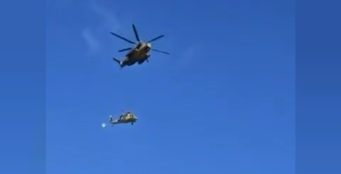 Taşınırken parçalandı: Helikopterin akıbeti şok yarattı!