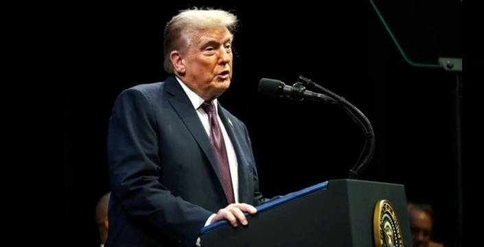 Trump'tan Grönland açıklaması: Gümrük vergileri askıya alındı