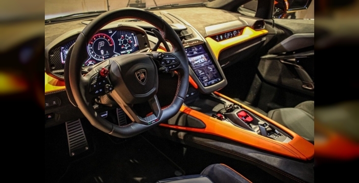 30 milyonluk Lamborghini'ye 4. kez geri çağırma şoku: Güvenlik endişesi!