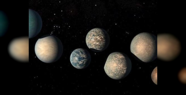 Astronomlar şaşkın: LHS 1903'te gezegenler ters sırada dizildi!