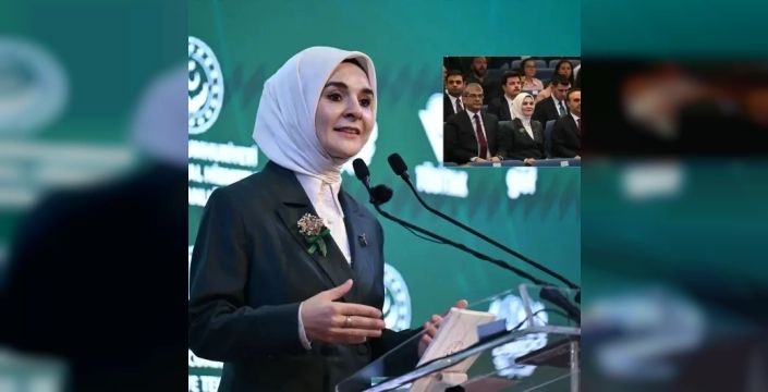 Bakan Göktaş'tan gençlere net mesaj: Oyunları yasaklamak gibi bir gündemimiz yok