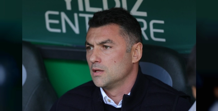 Burak Yılmaz'ın sözü tutulmadı: Hakeme tepkisiyle yine kart gördü