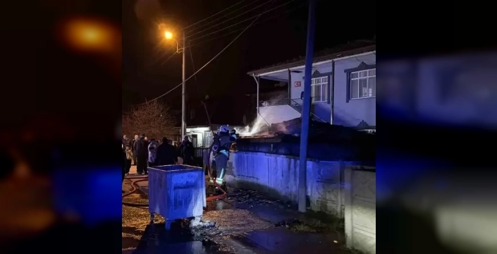 Düzce'de rüzgar alevlendirdi, itfaiye büyümeden söndürdü!