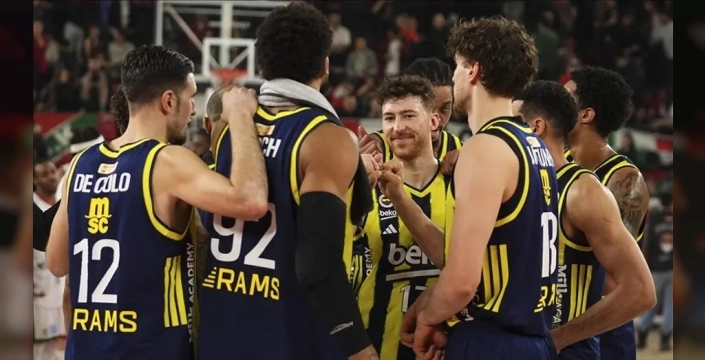 Fenerbahçe Beko, liderliğini sürdürmek için Panathinaikos'u deplasmanda yenmek zorunda