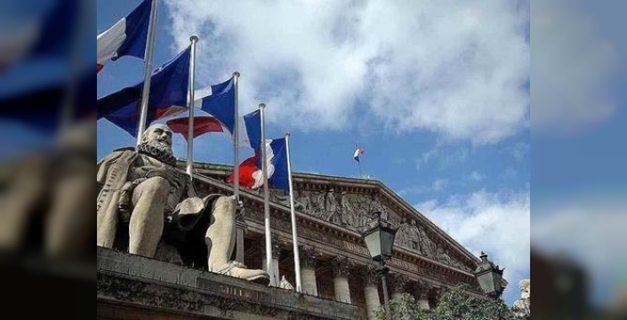 Fransa Genelkurmay Başkanı'ndan çarpıcı açıklama: Bugün savaşa hazırlanıyoruz
