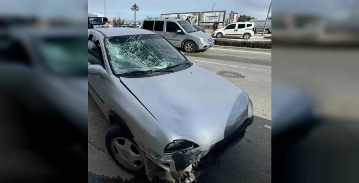 Karaman'da trafik kazası: Otomobil ve elektrikli bisiklet çarpıştı, 2 kişi yaralandı