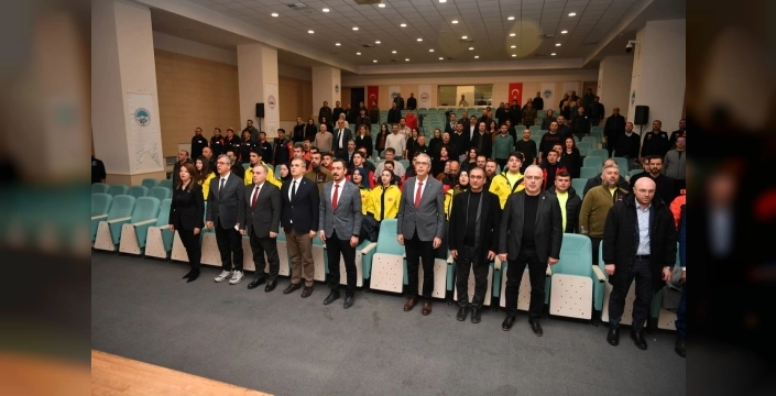 Kayseri'de deprem yıl dönümünde dirençli kent hedefiyle anlamlı program