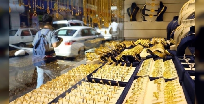 Kuyumcular, Sevgililer Günü için düşük fiyatlara dikkat çekti