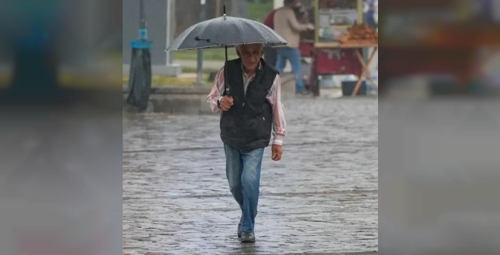 Meteoroloji'den 39 ile acil uyarı: Kuvvetli fırtına ve sağanak geliyor!