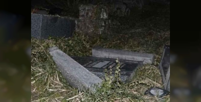 Mezarlıkta akılalmaz soygun: Ölülerin altın dişlerini çalıp sattılar, servet yaptılar!