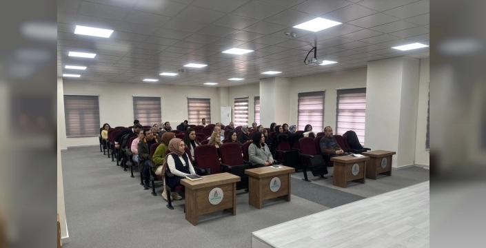 Nevşehir Belediyesi personeline resmi yazışma eğitimi verildi