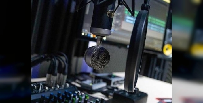 Radyo, dijital çağda hala vazgeçilmez bir iletişim aracı