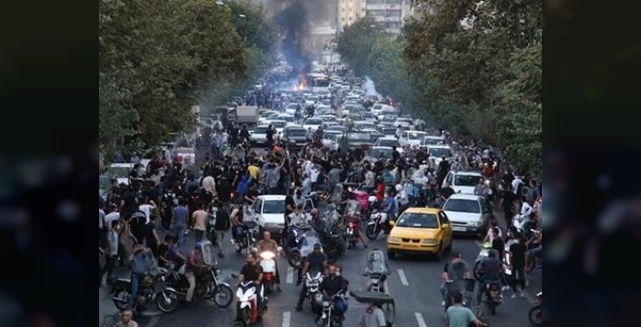 son dakika: ABD, İran'daki vatandaşlarına 'Hemen ayrılın' çağrısı yaptı