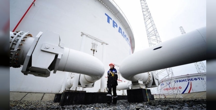 Trump'tan Rus petrolüne darbe: Hindistan'ı ikna etti, gözler şimdi Türkiye'de!