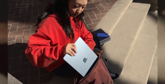 Apple'dan sürpriz: Daha uygun fiyatlı ve rengarenk MacBook yolda mı?